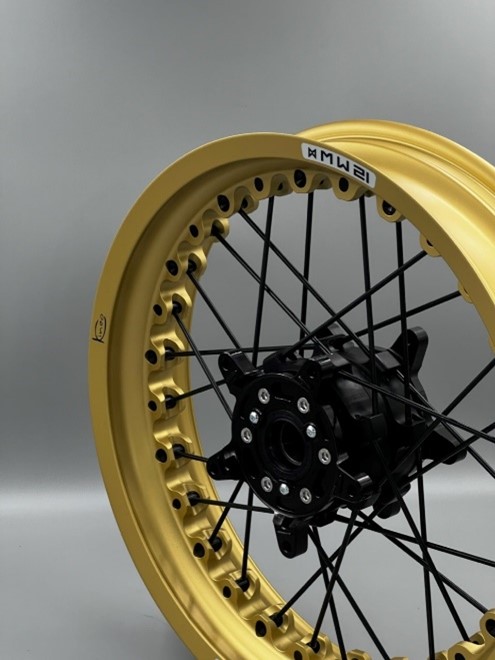 Roue Kineo Dorée