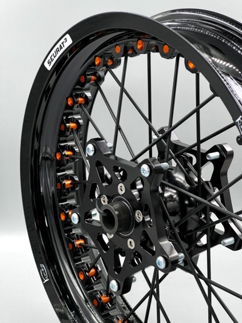 Roue Kineo Noire & Orange